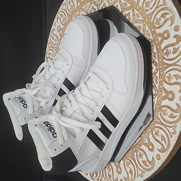 Adidas| Hoops 2.0 Mens Mid Basketball Sneakers Size 10 - Picture 4 of 10